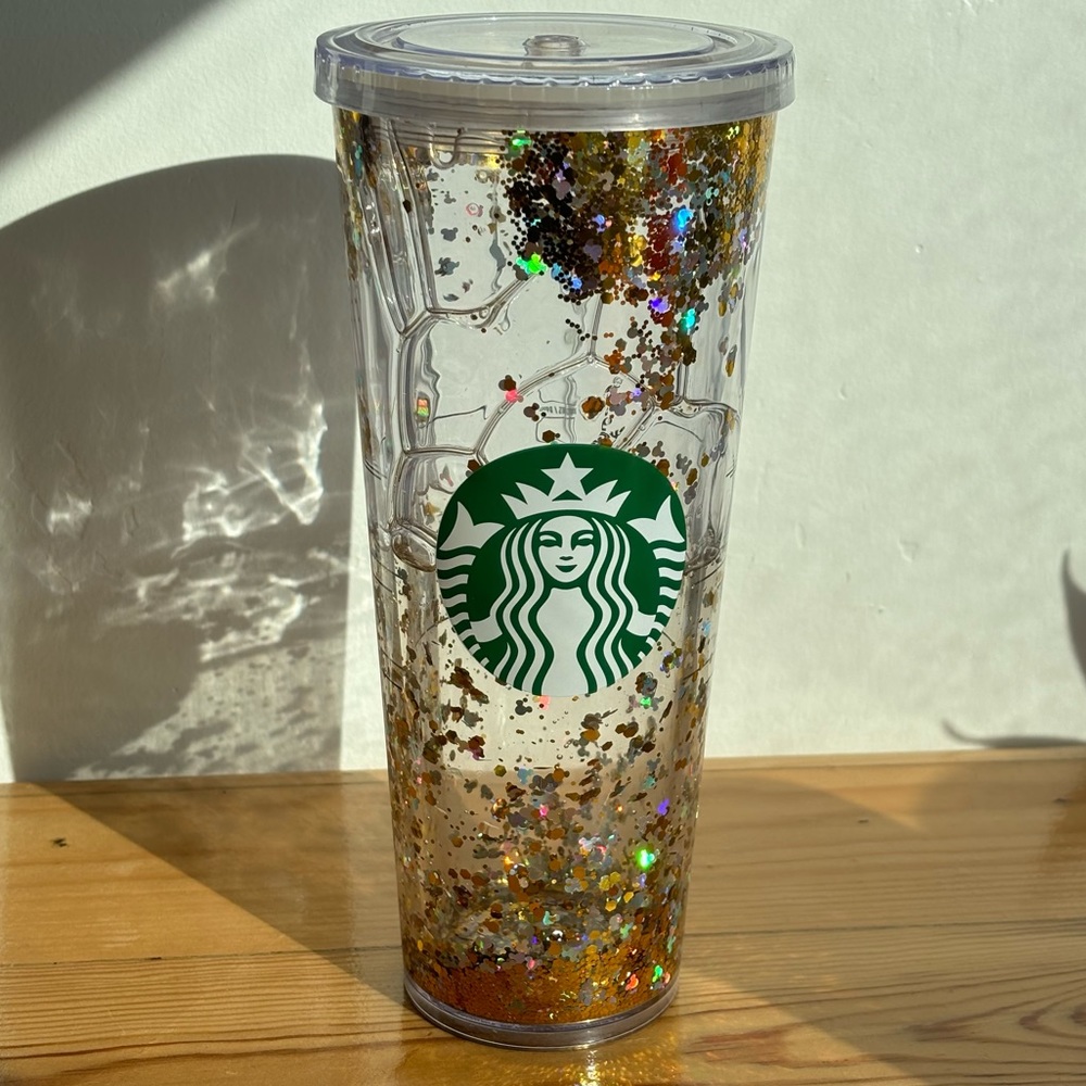 Starbucks Venti Snow Globe Disney glitter Tumbler 24oz-no straw